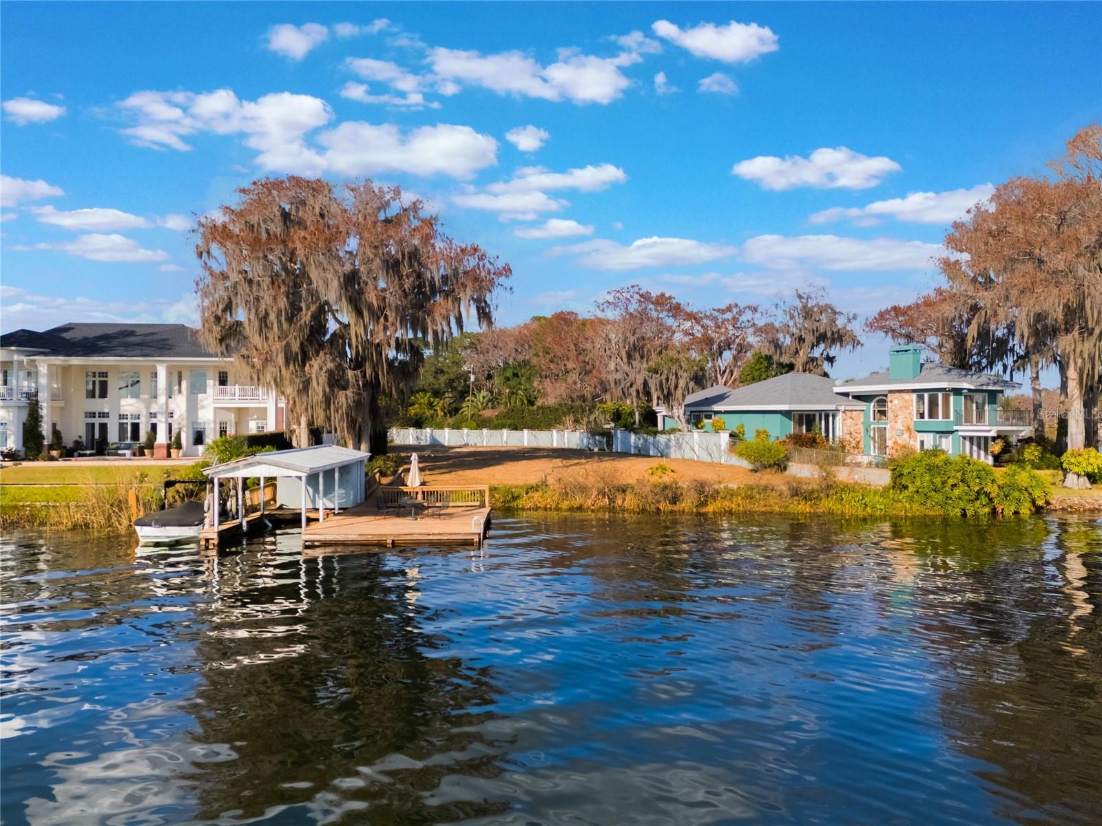 HOLLIEANNA SHORES 1ST ADD - Land