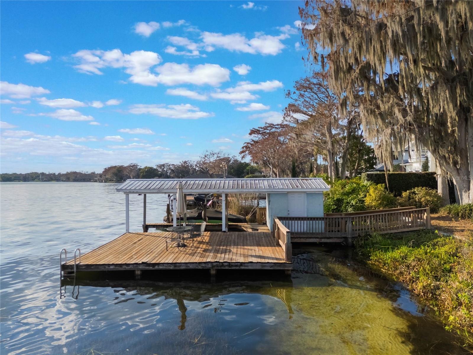 HOLLIEANNA SHORES 1ST ADD - Land