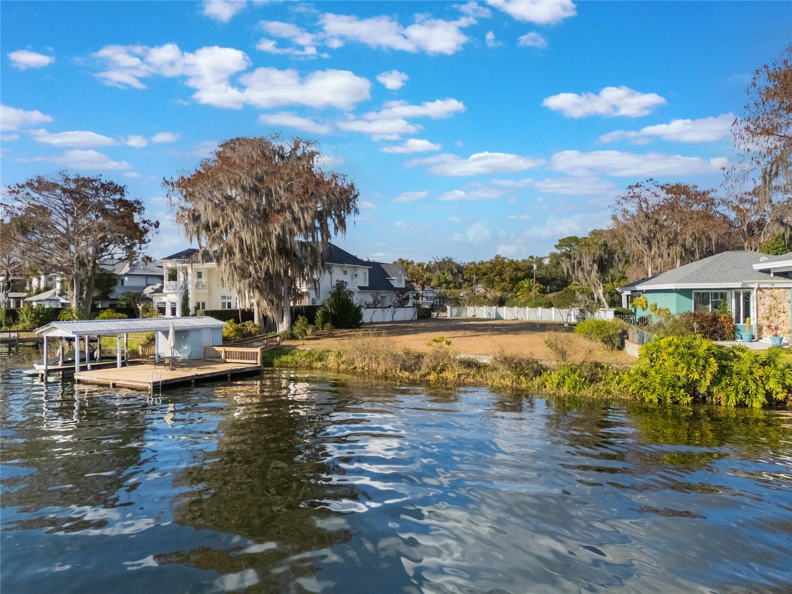 HOLLIEANNA SHORES 1ST ADD - Land