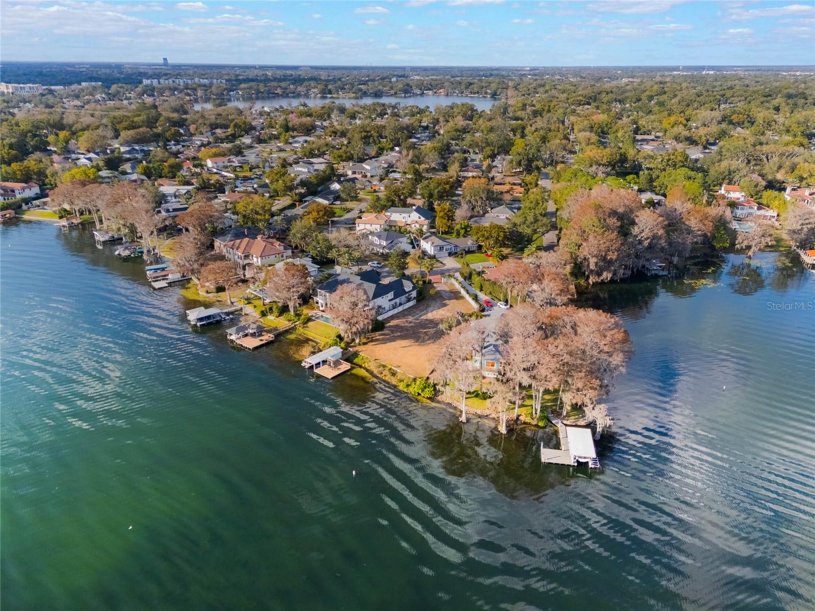 HOLLIEANNA SHORES 1ST ADD - Land