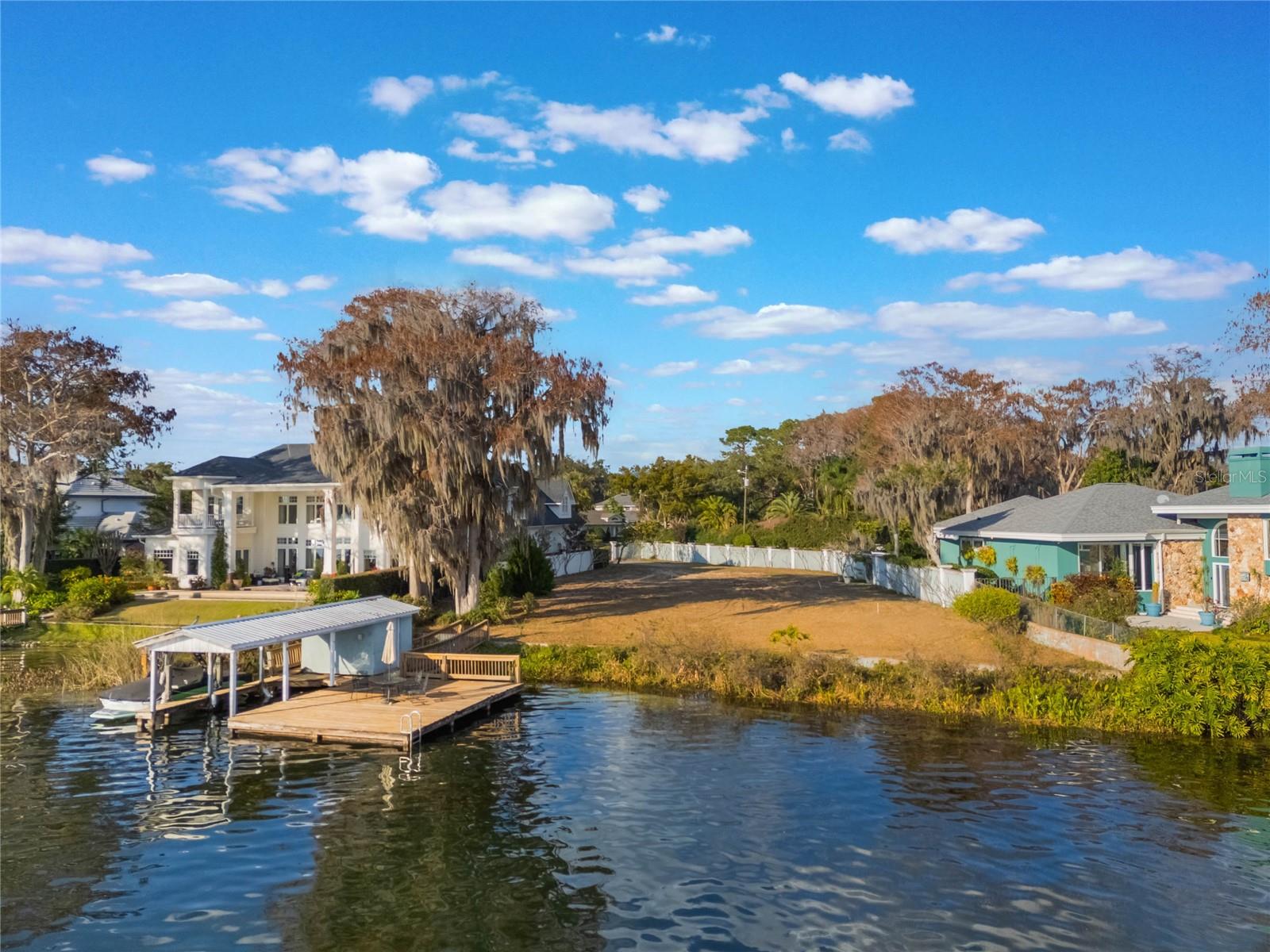 HOLLIEANNA SHORES 1ST ADD - Land