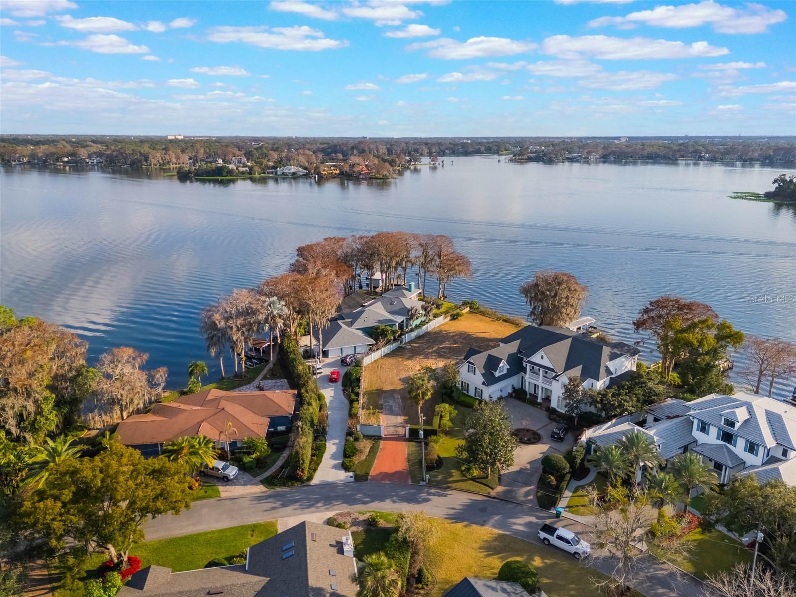 HOLLIEANNA SHORES 1ST ADD - Land