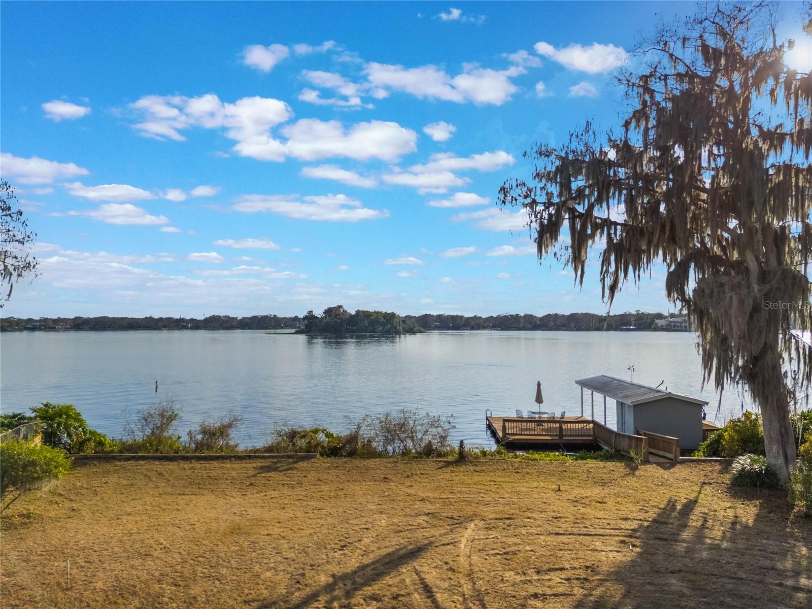 HOLLIEANNA SHORES 1ST ADD - Land