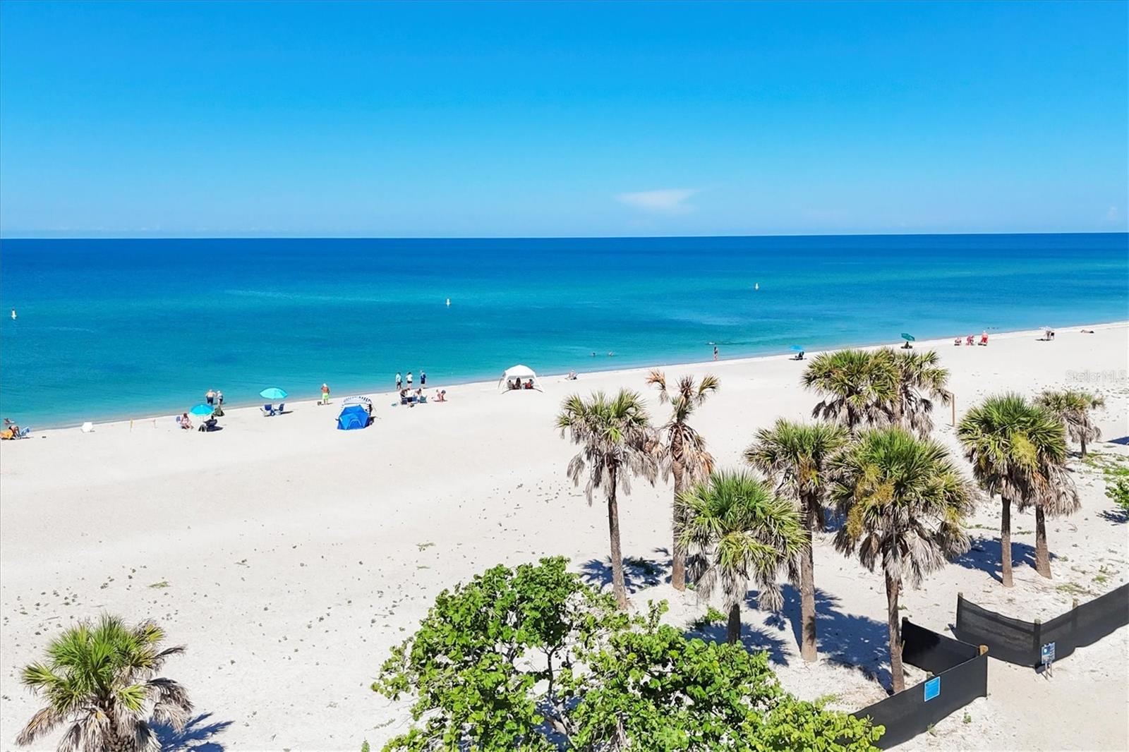 BLUE DOLPHIN ESTATES - Residential