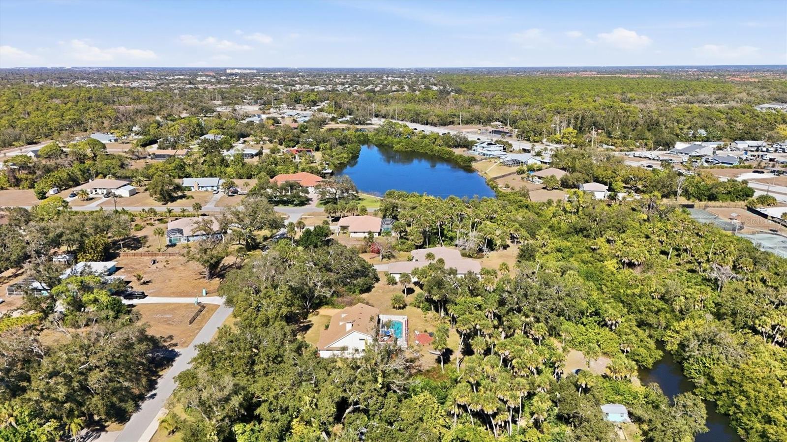 2020 E DOLPHIN DRIVE