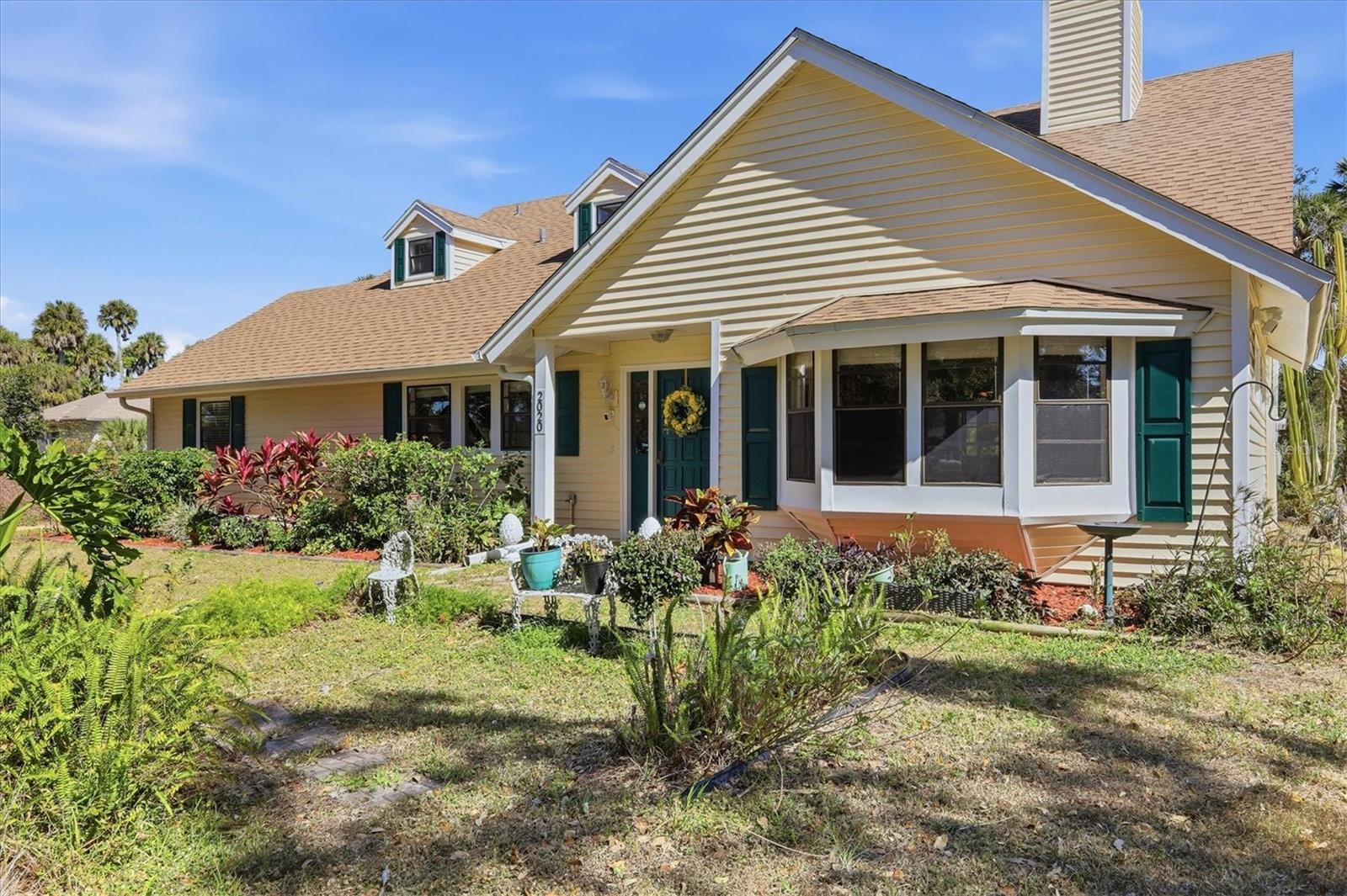 2020 E DOLPHIN DRIVE