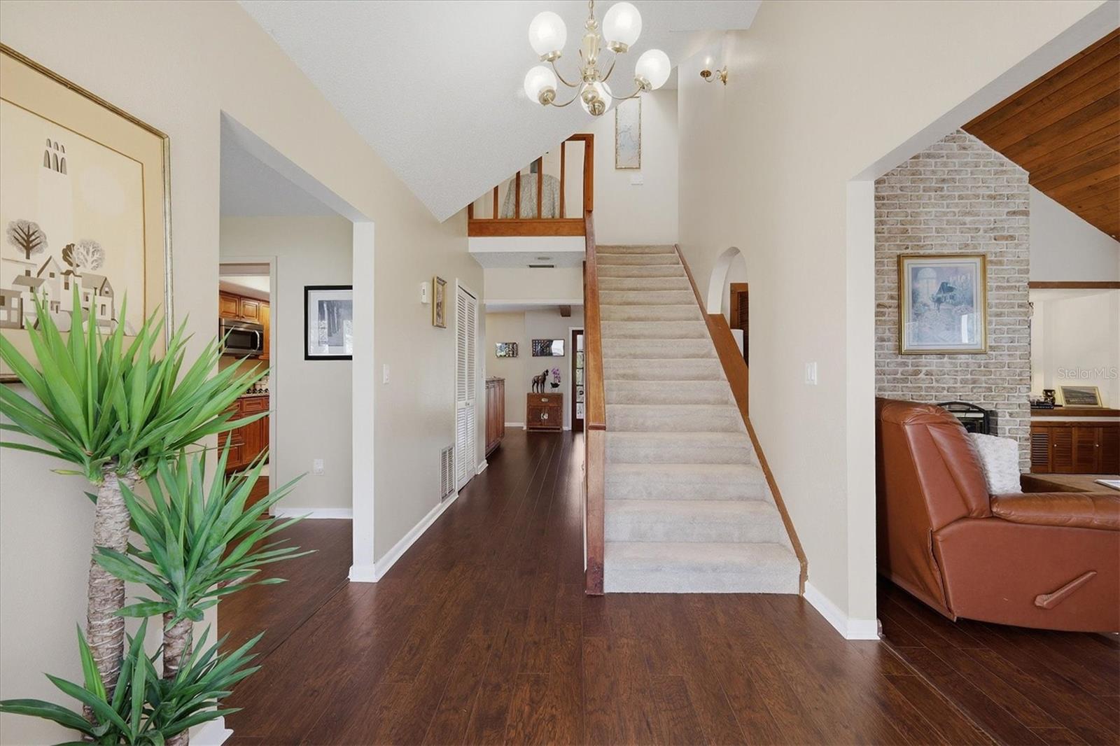 BLUE DOLPHIN ESTATES - Residential