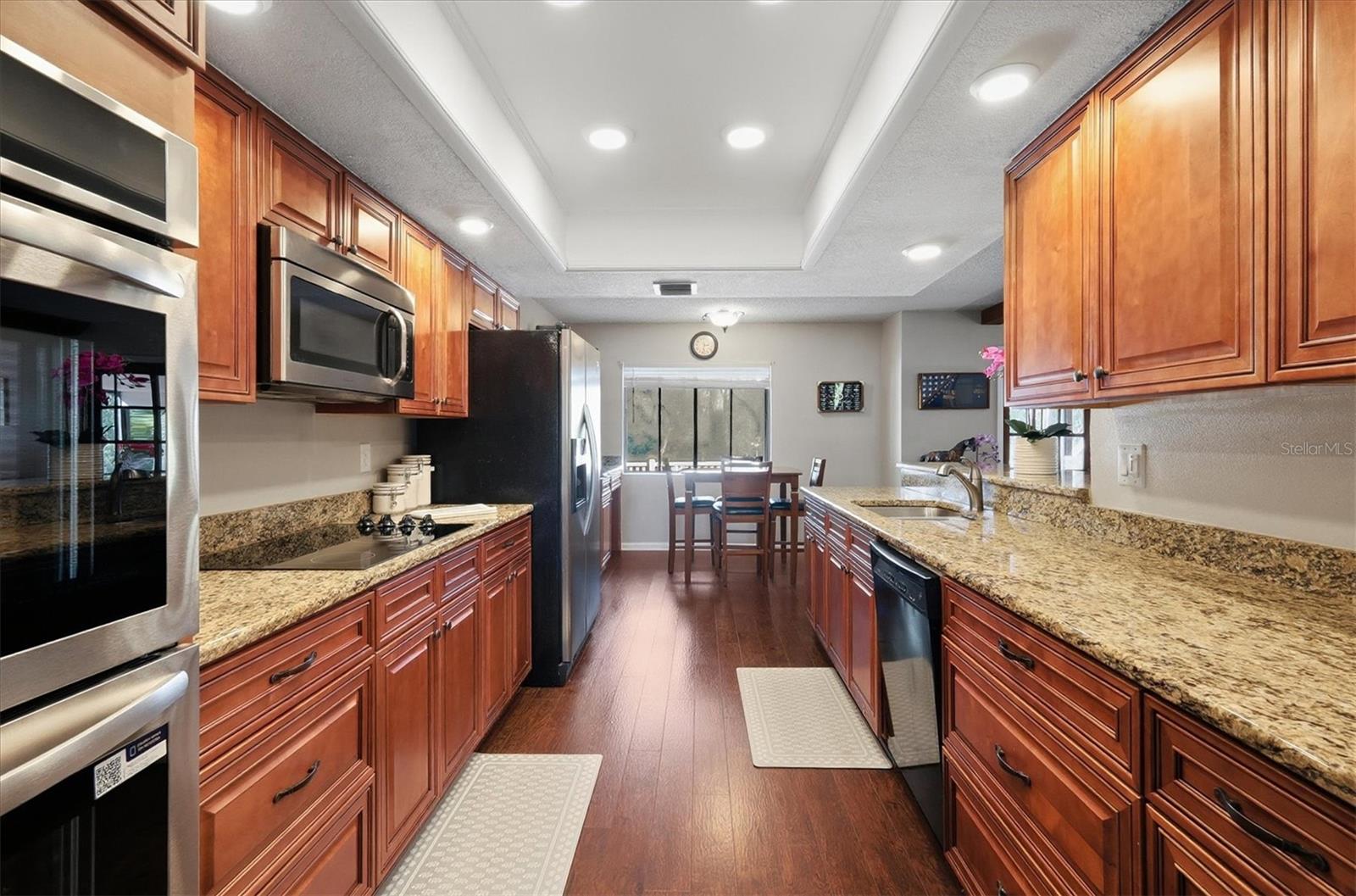 BLUE DOLPHIN ESTATES - Residential