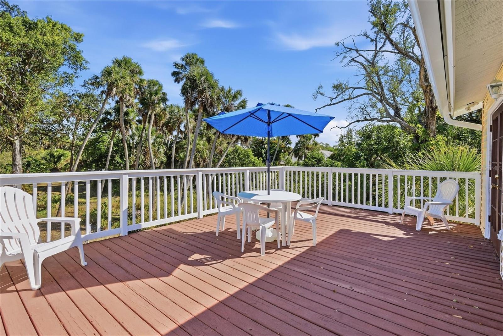 BLUE DOLPHIN ESTATES - Residential