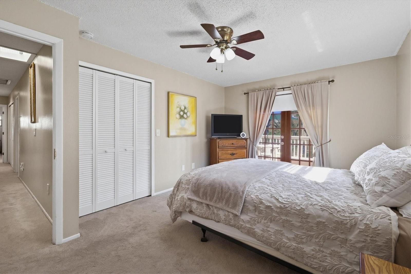 BLUE DOLPHIN ESTATES - Residential