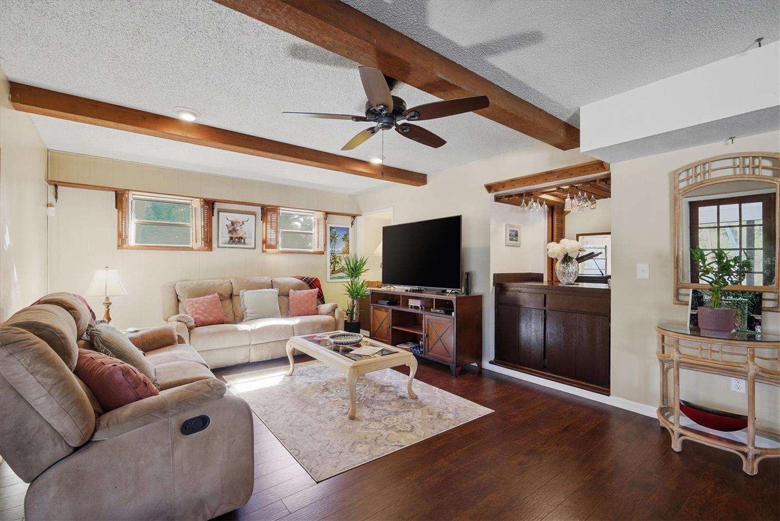 BLUE DOLPHIN ESTATES - Residential