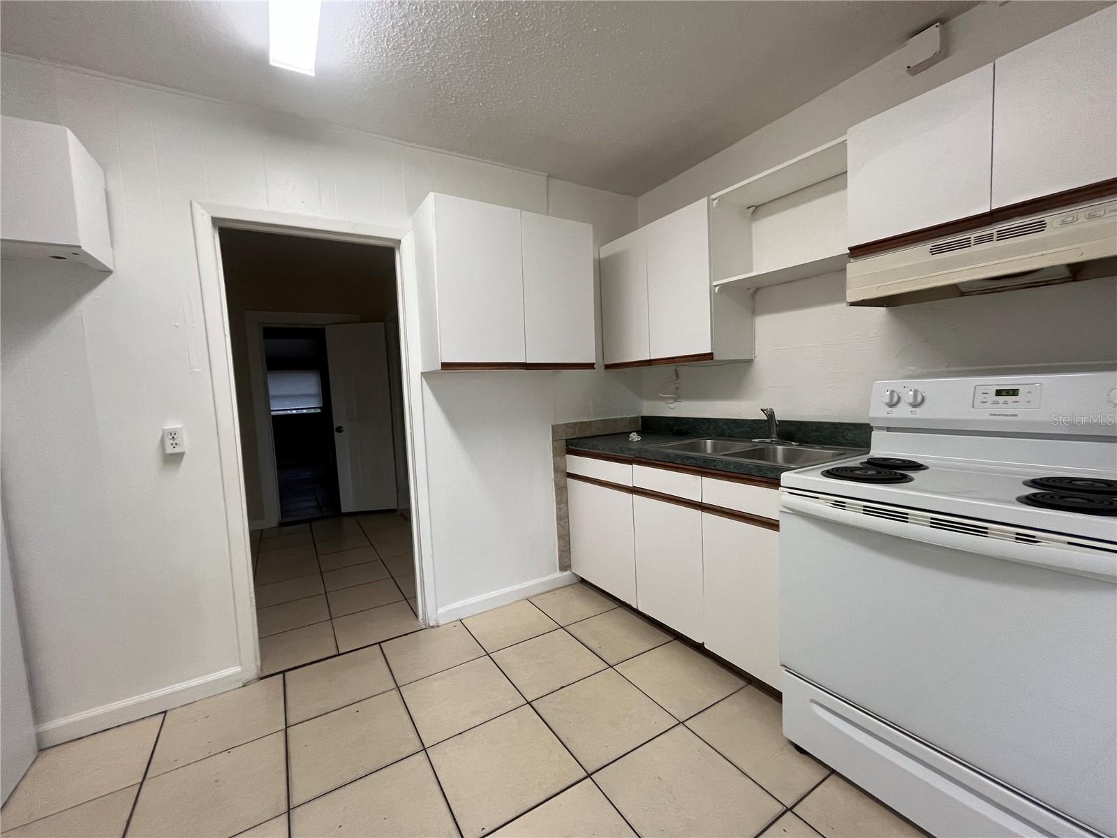 OSCEOLA HEIGHTS - Residential Lease