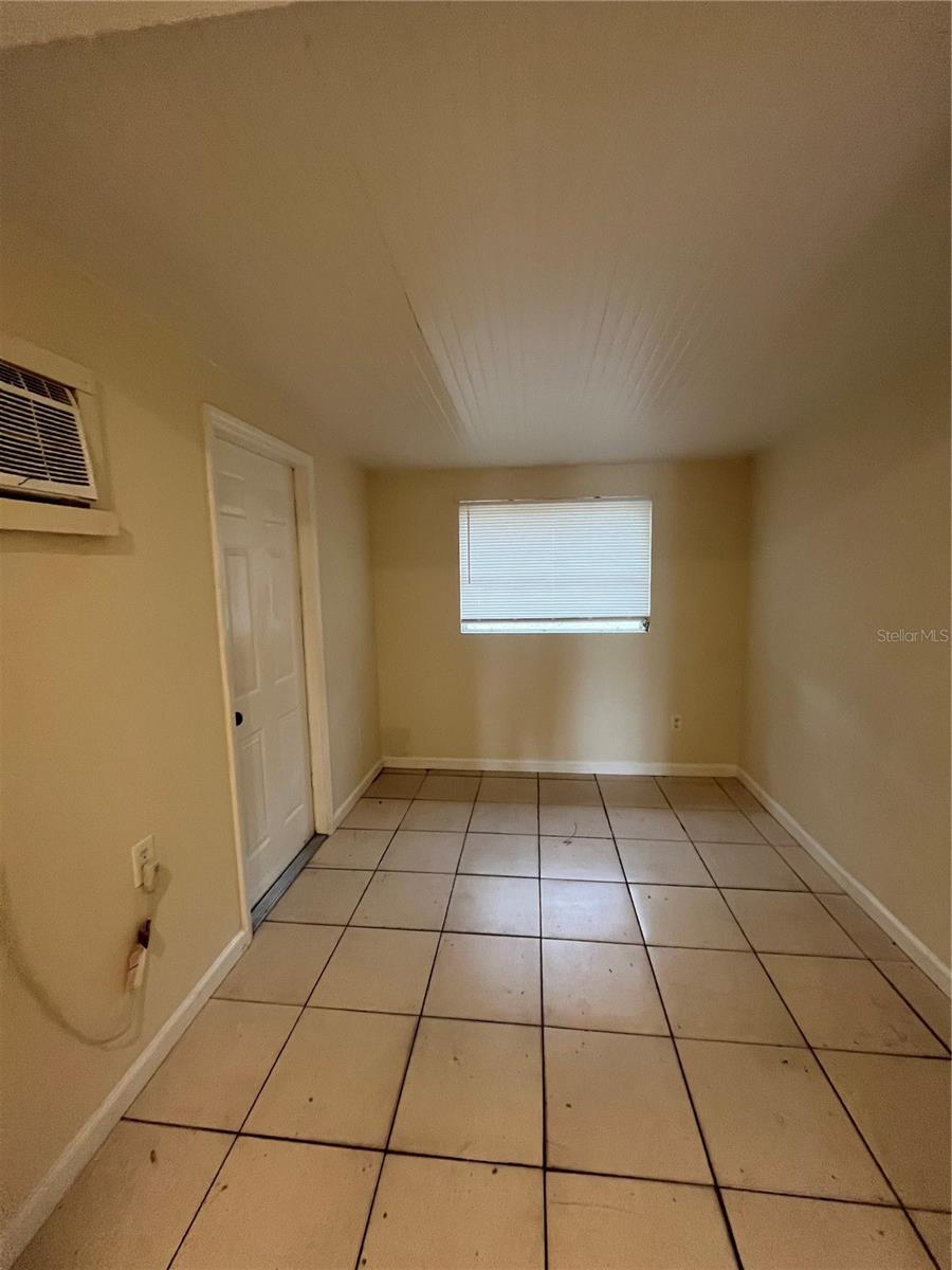 OSCEOLA HEIGHTS - Residential Lease