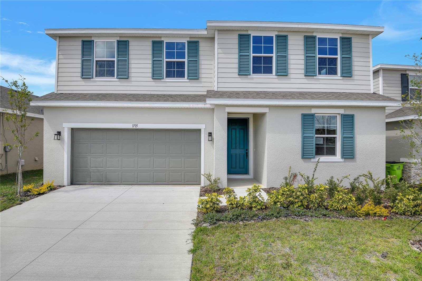 1715 SUGARBELLE CIRCLE