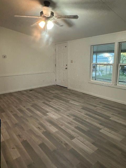372 OAK DRIVE