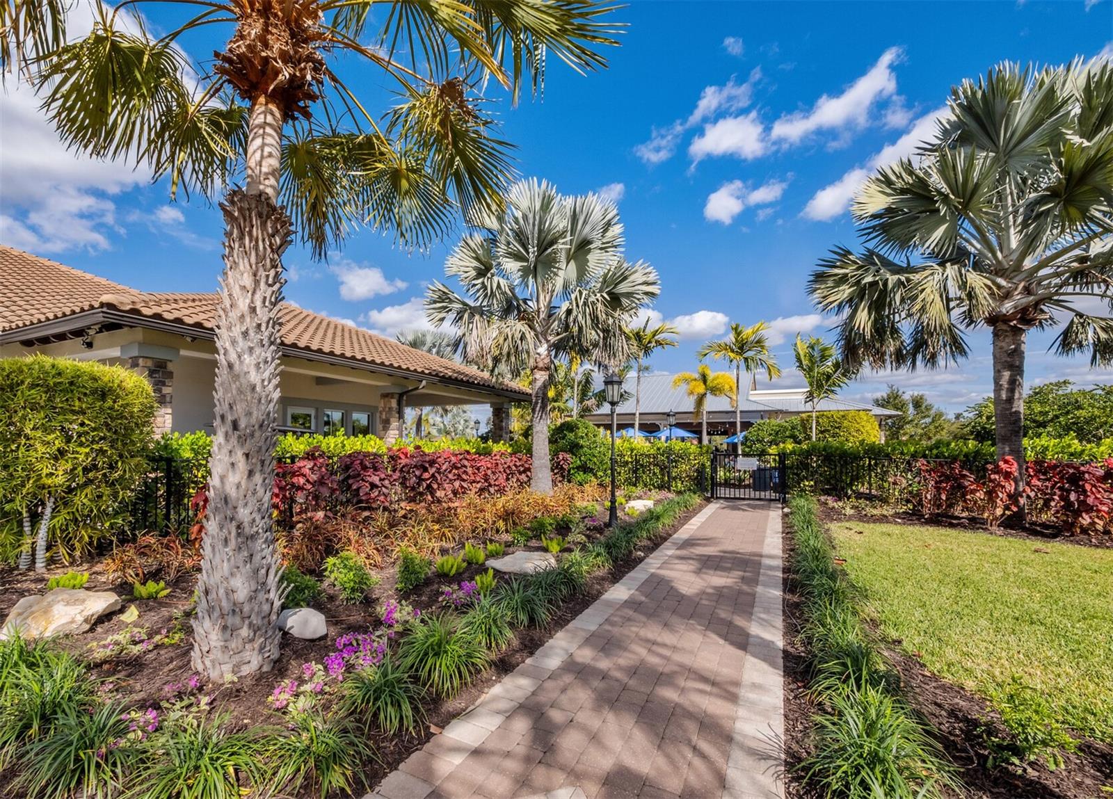 ESPLANADE/PALMER RANCH PH 4B - Residential