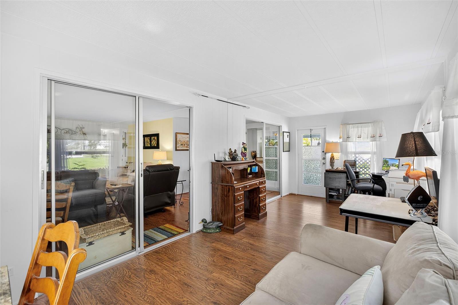 LA CASA MHP CO-OP - Residential