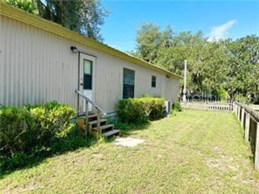 This sweet home has been remodeled to be comfy and welcoming. In addition to the two full baths and generously sized bedrooms, there is a fenced in yard and a storage shed for your outdoor needs. The enclosed screened porch can also be used for storage, or to enjoy the breeze from the water lake that's just a few blocks away. Although the area has a rural and relaxed feel, you can still get to Rt75 north and south in minutes!