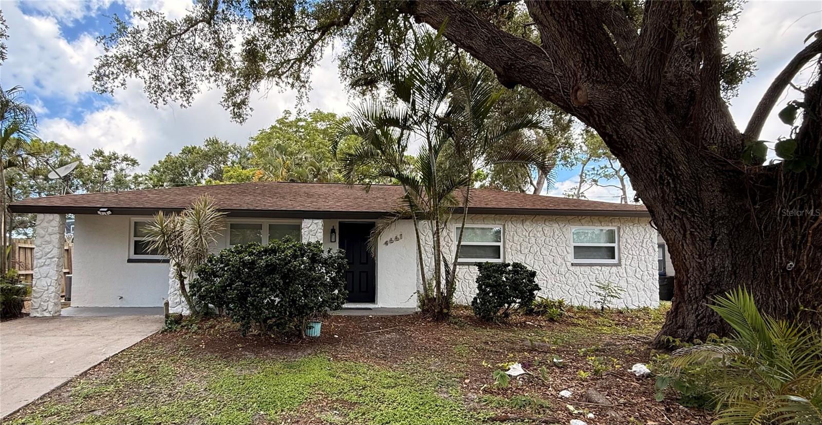 Welcome to this beautifully renovated home offering a 3 spacious bedrooms and 2 modern bathrooms, perfectly located in the heard of Sarasota. Step inside to discover brand-new kitchen, fresh interior, and exterior paint, and a clean, updated look throughout. Whether you’re enjoying the light-filled living spaces or entertaining in the upgraded kitchen, this home offers both comfort and style. Outside, you’ll find a generous yard with plenty of potential. Conveniently located just twenty minutes from the beach and fifteen minutes to vibrant downtown Sarasota, you’ll enjoy the best of Florida living-close to shopping, dining, parks and top-rated schools.