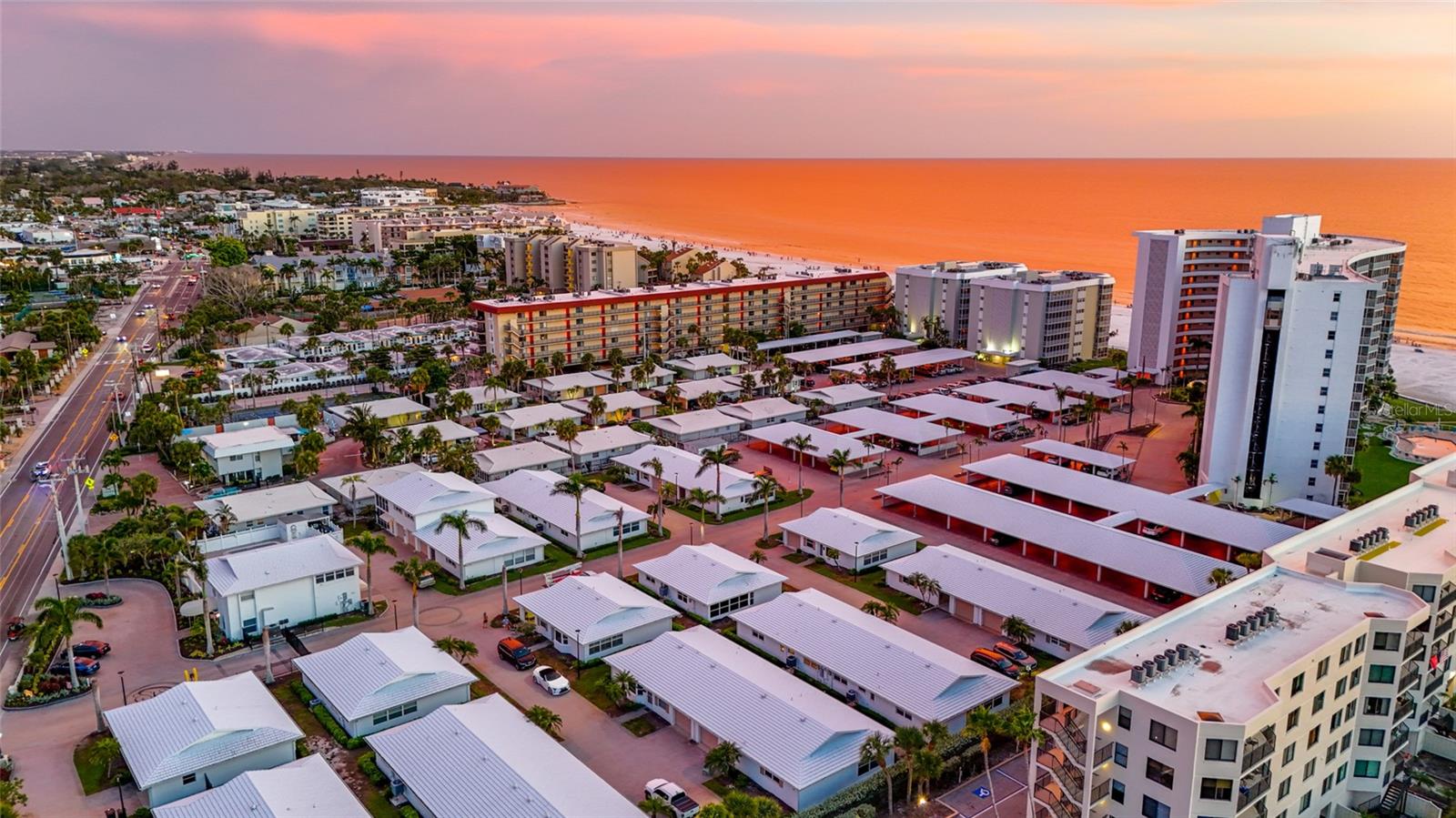 CRESCENT ARMS - Residential