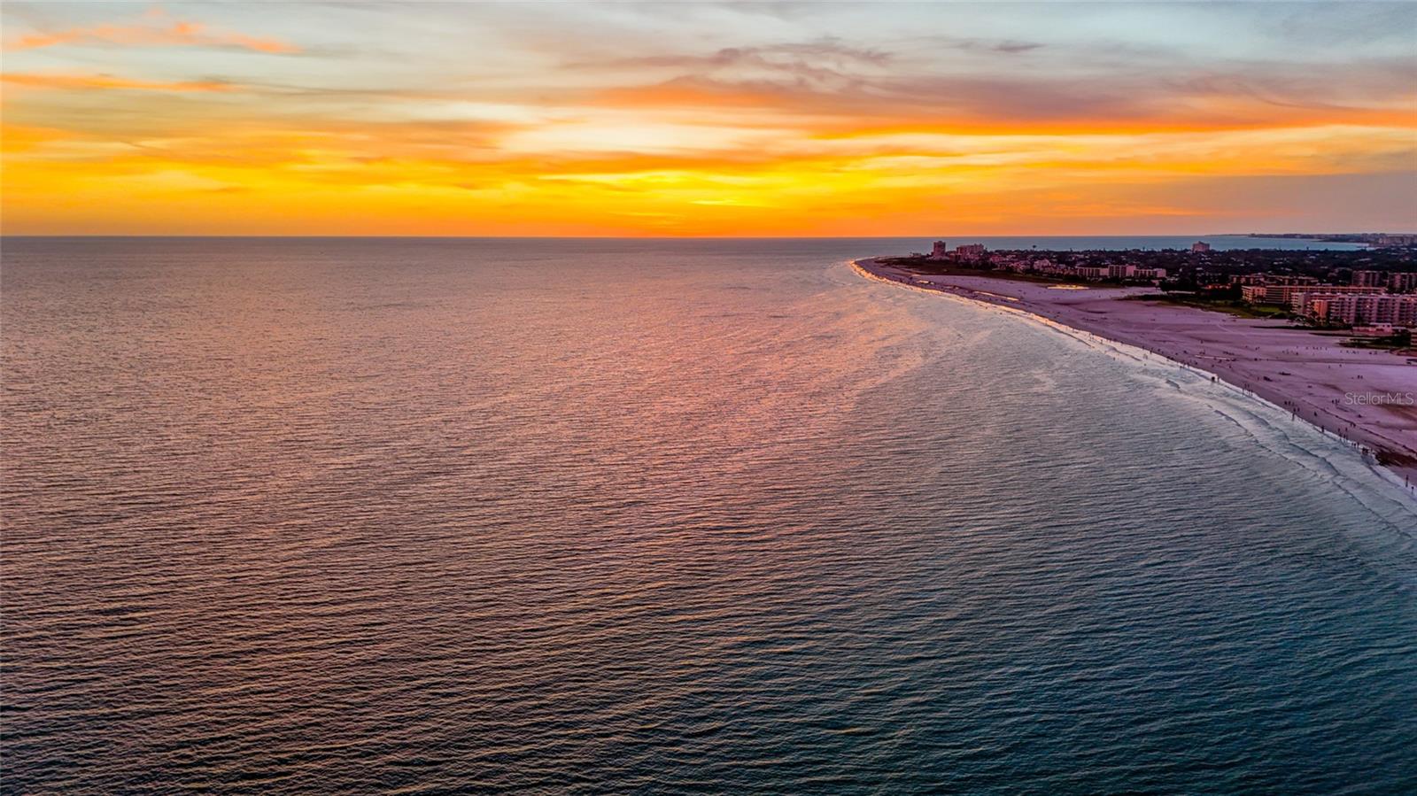 CRESCENT ARMS - Residential