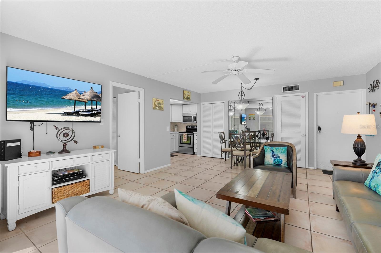 CRESCENT ARMS - Residential