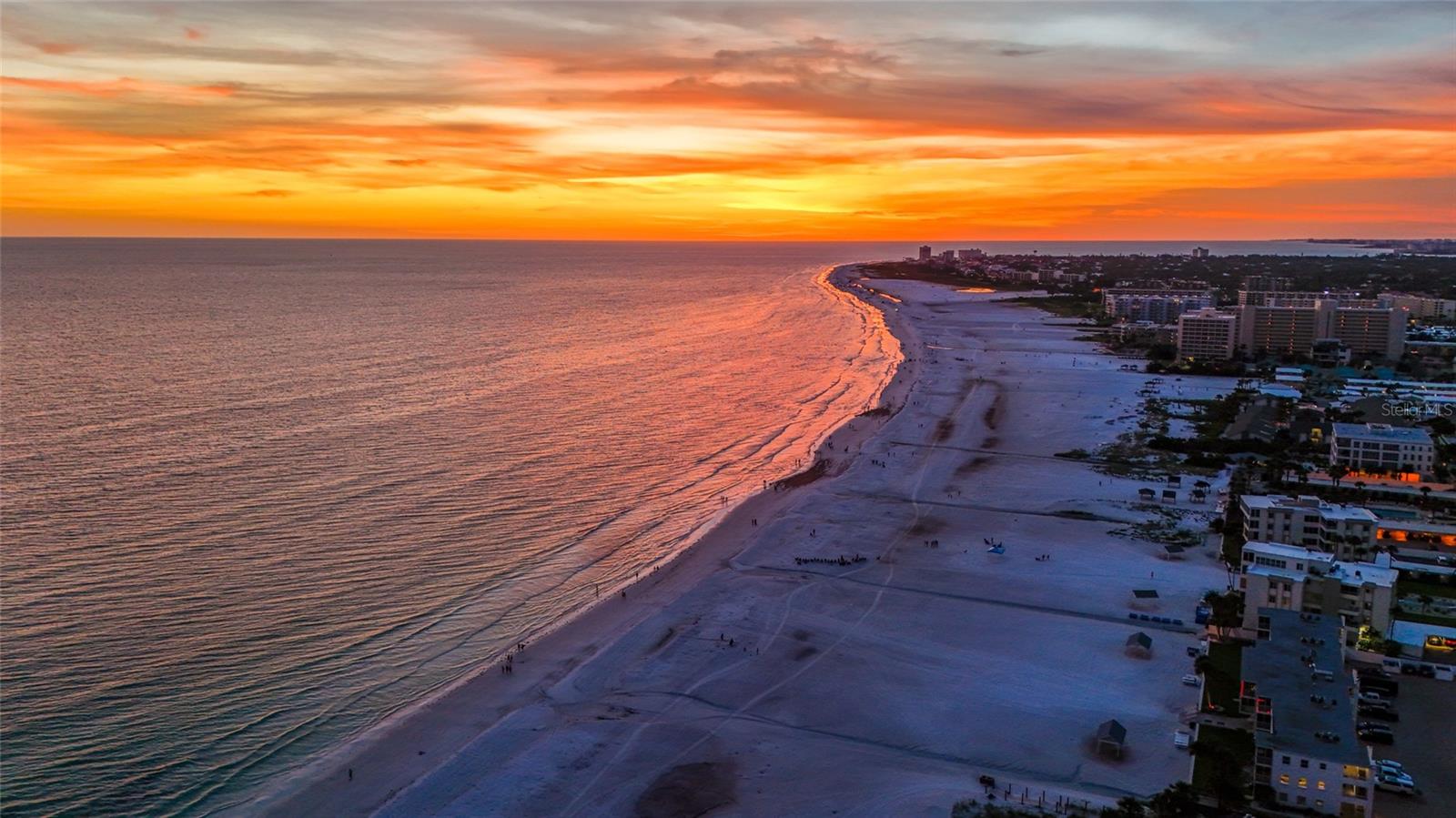 CRESCENT ARMS - Residential