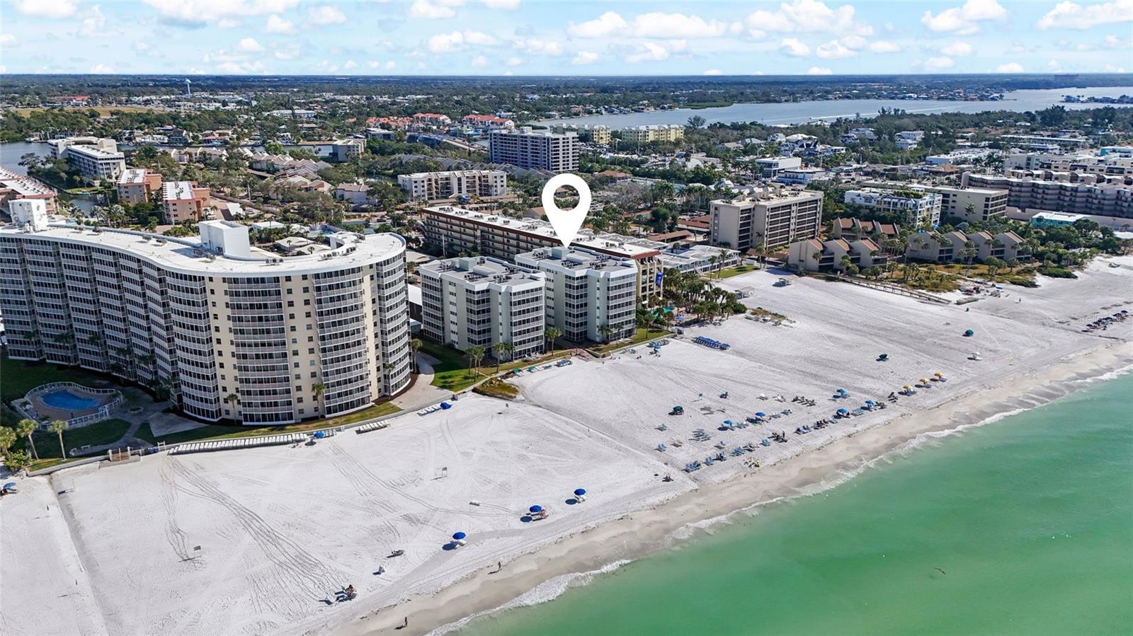 CRESCENT ARMS - Residential