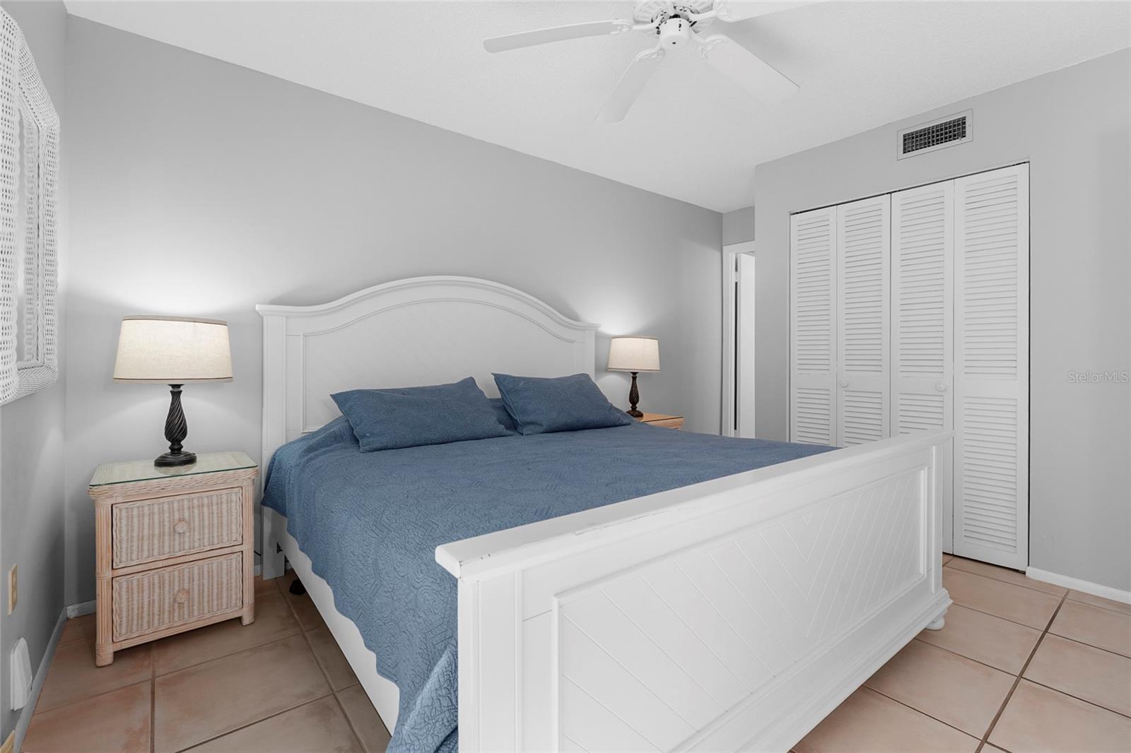 CRESCENT ARMS - Residential