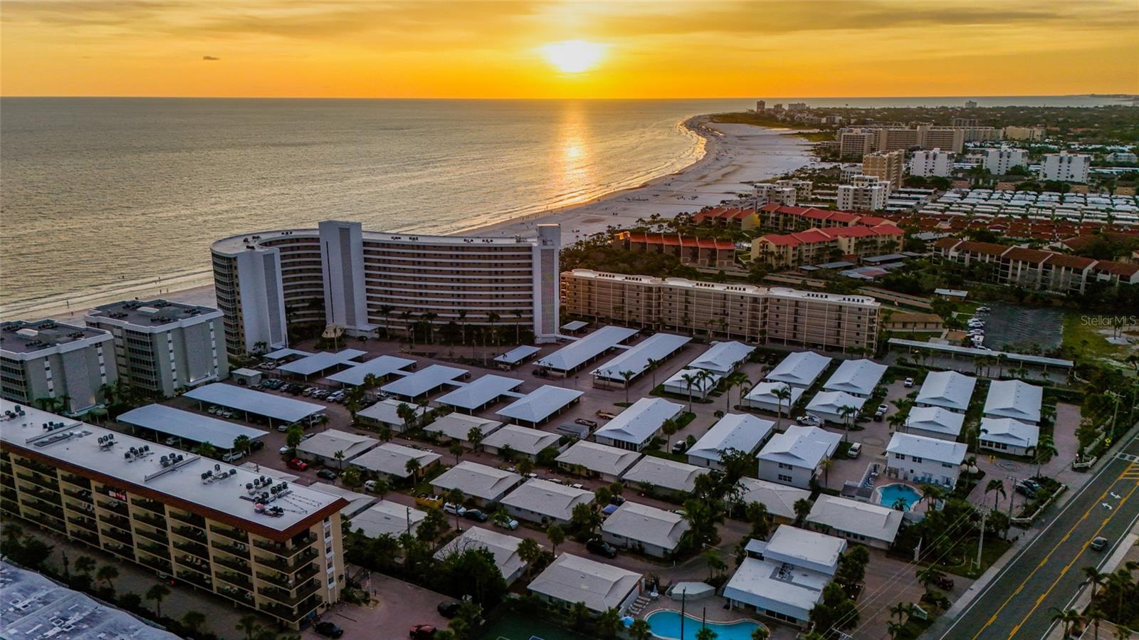 CRESCENT ARMS - Residential