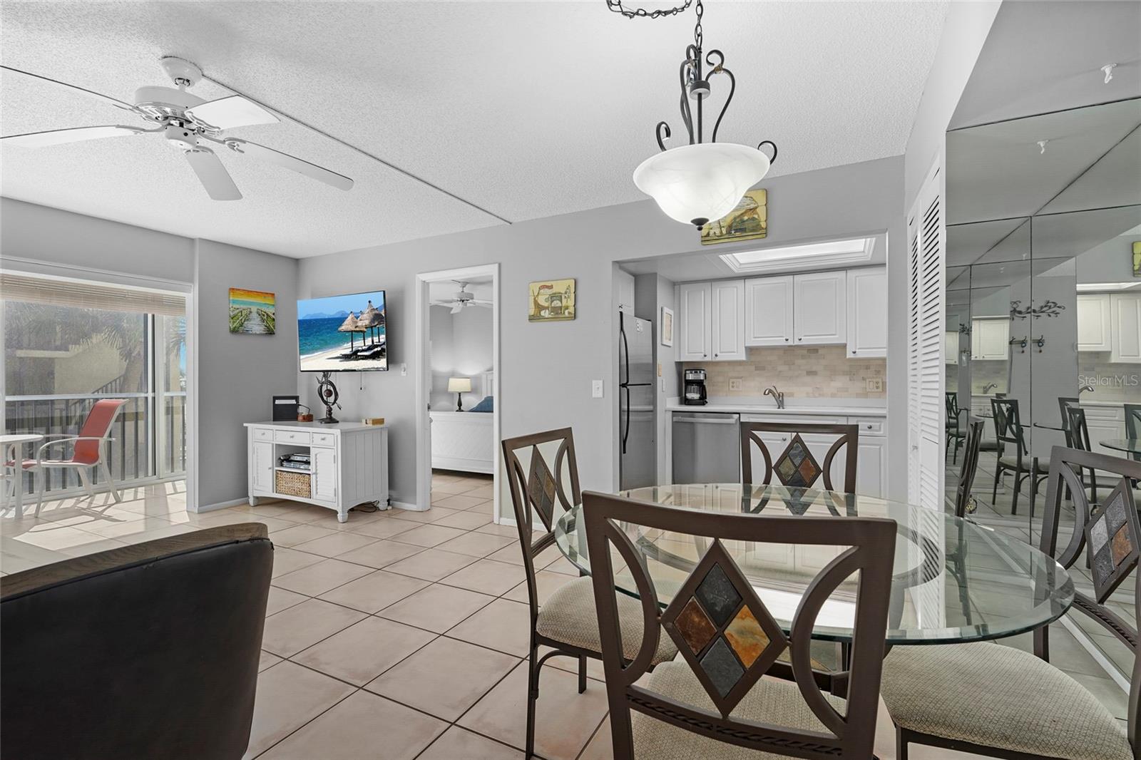 CRESCENT ARMS - Residential