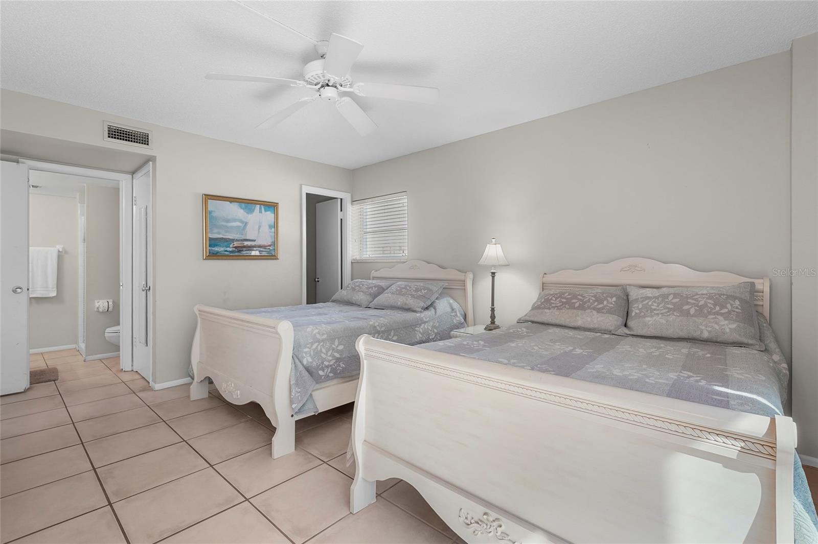 CRESCENT ARMS - Residential