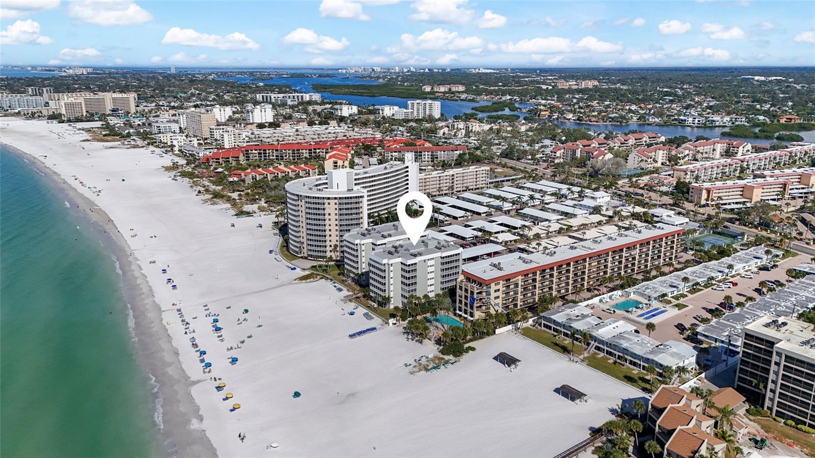 CRESCENT ARMS - Residential