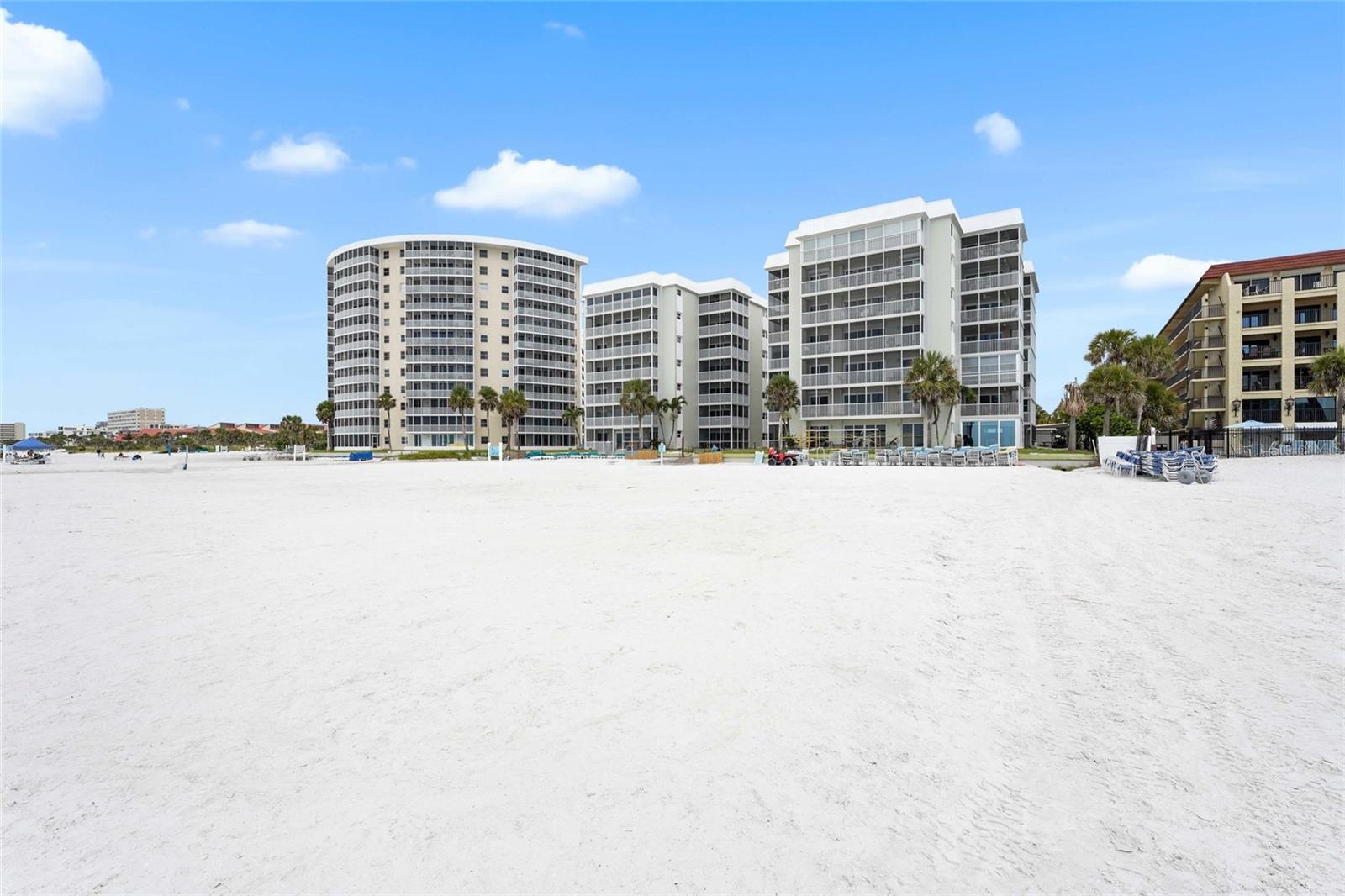 CRESCENT ARMS - Residential