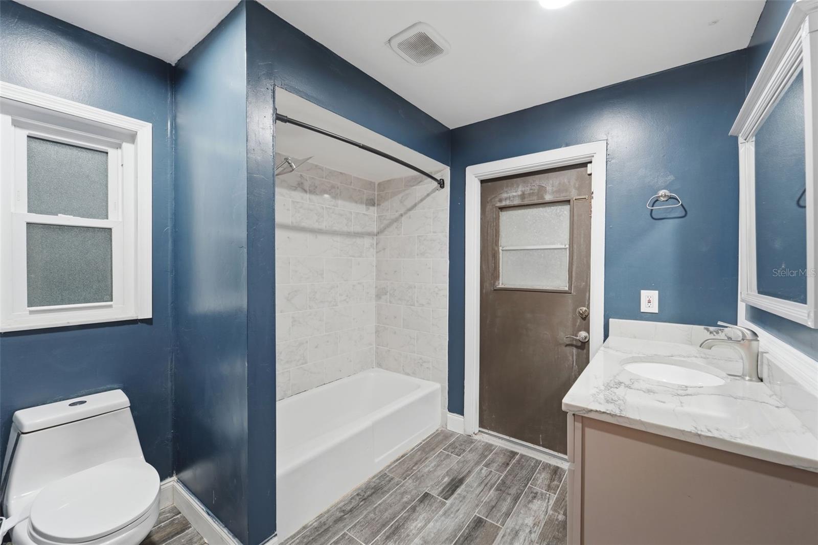 SHADOW HILL - Residential