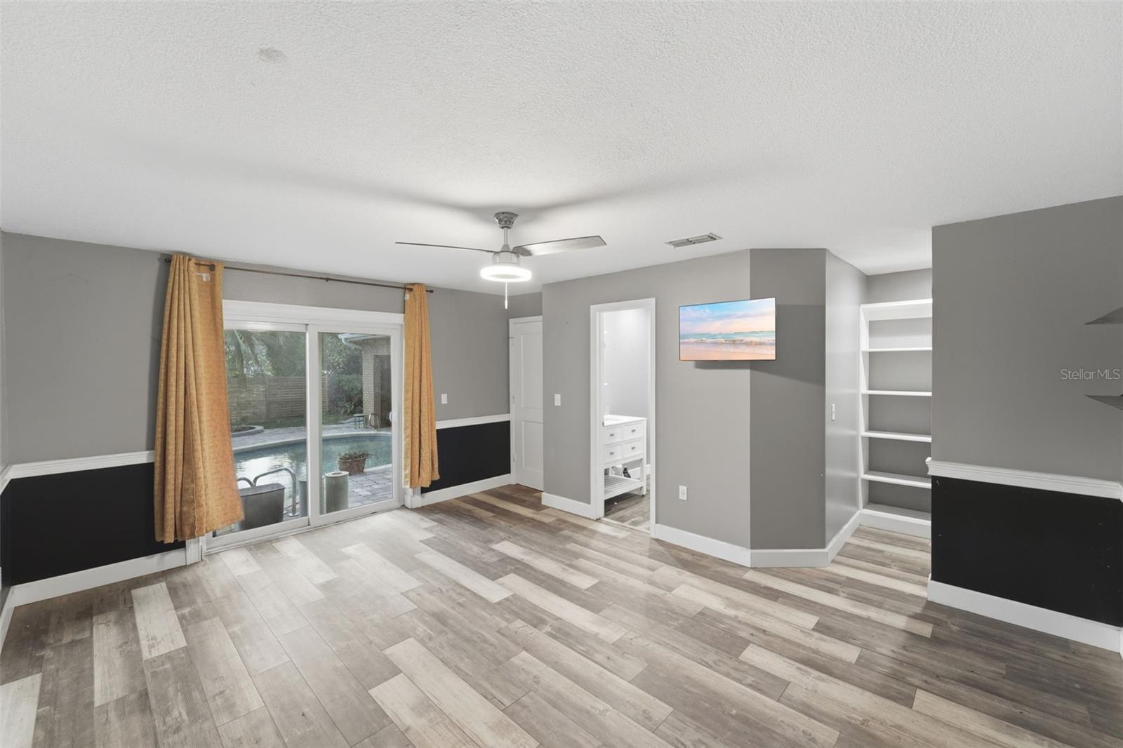 SHADOW HILL - Residential