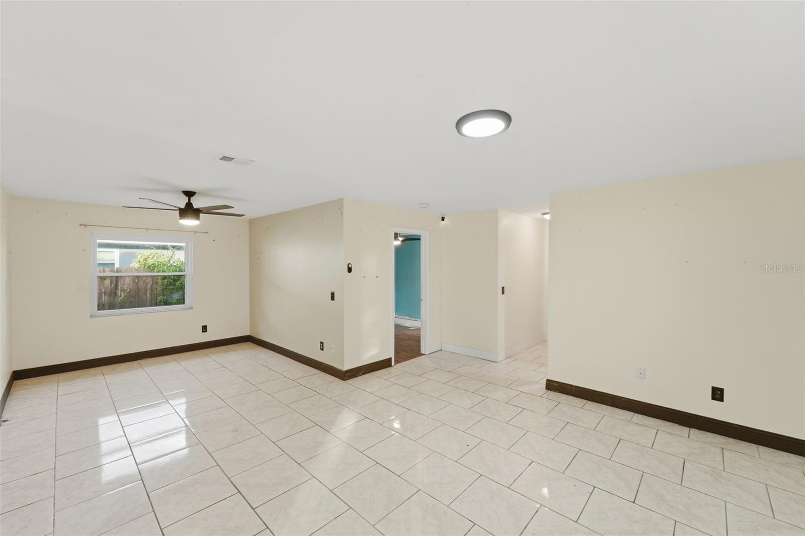 SHADOW HILL - Residential