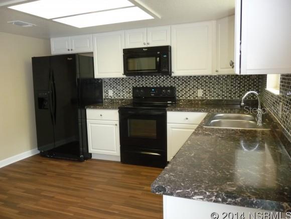 Florida Shores 01 - Residential