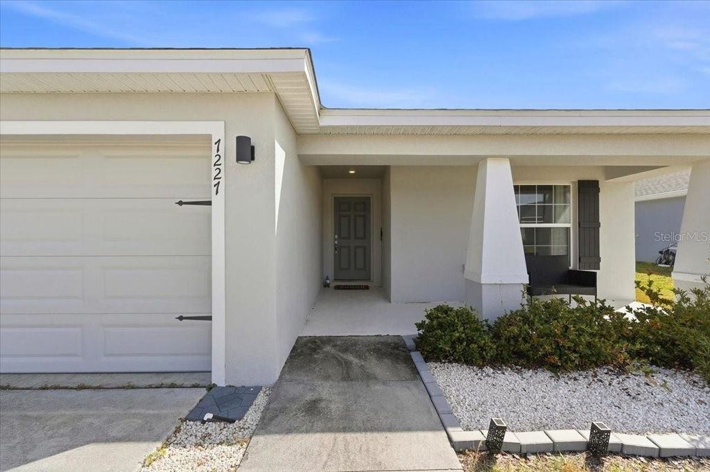 Photo of 7227 Victoria Road, Lakeland, FL 33809 (MLS # P4937985)