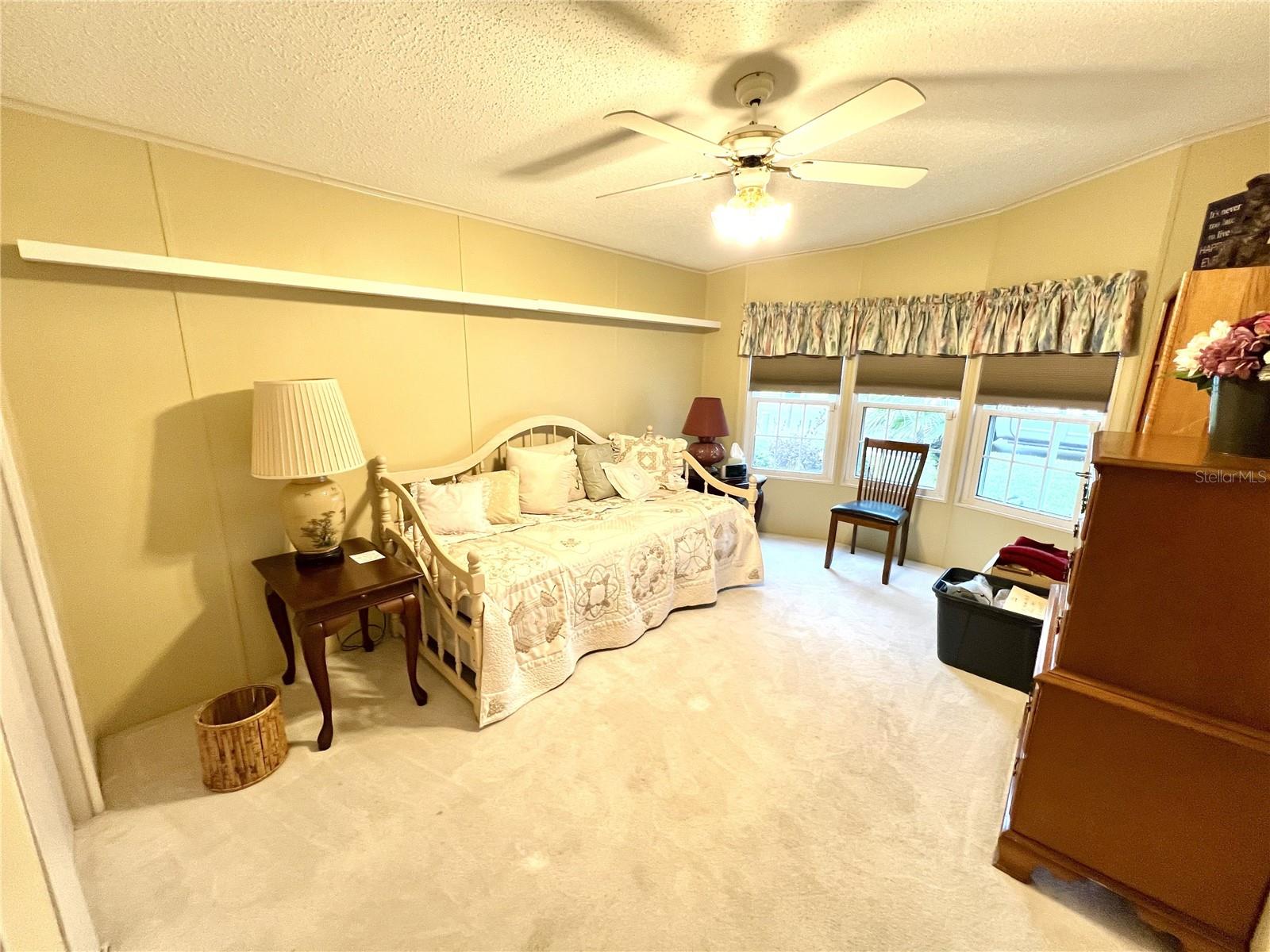 TAVARES LAKE FRANCES ESTATES - Residential