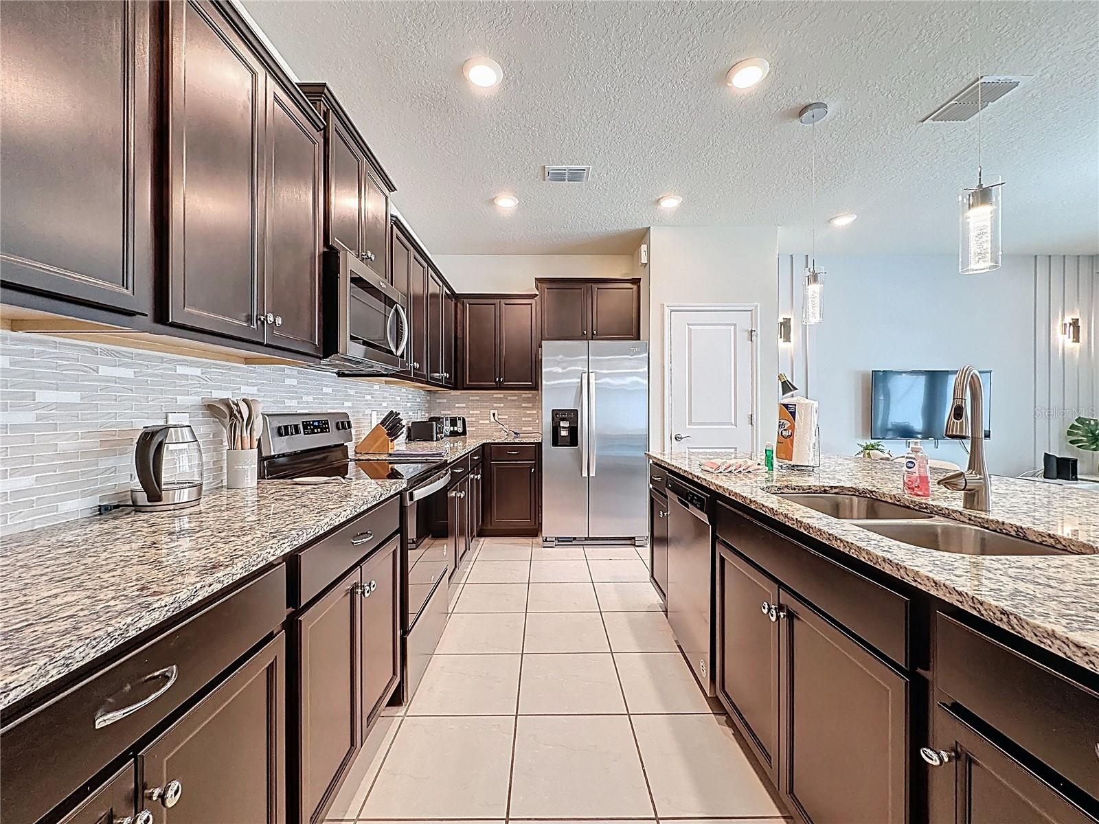 WINDSOR ISLAND RESIDENCE - Residential