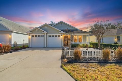 Photo of 37438 Picketts Mill Avenue, Zephyrhills, FL 33542 (MLS # TB8467174)