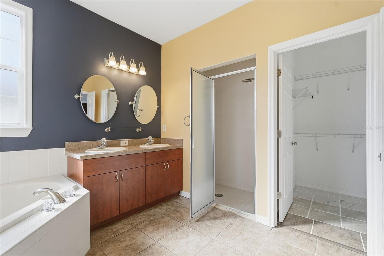 SILVER OAKS VILLAGE PH 02 - Residential