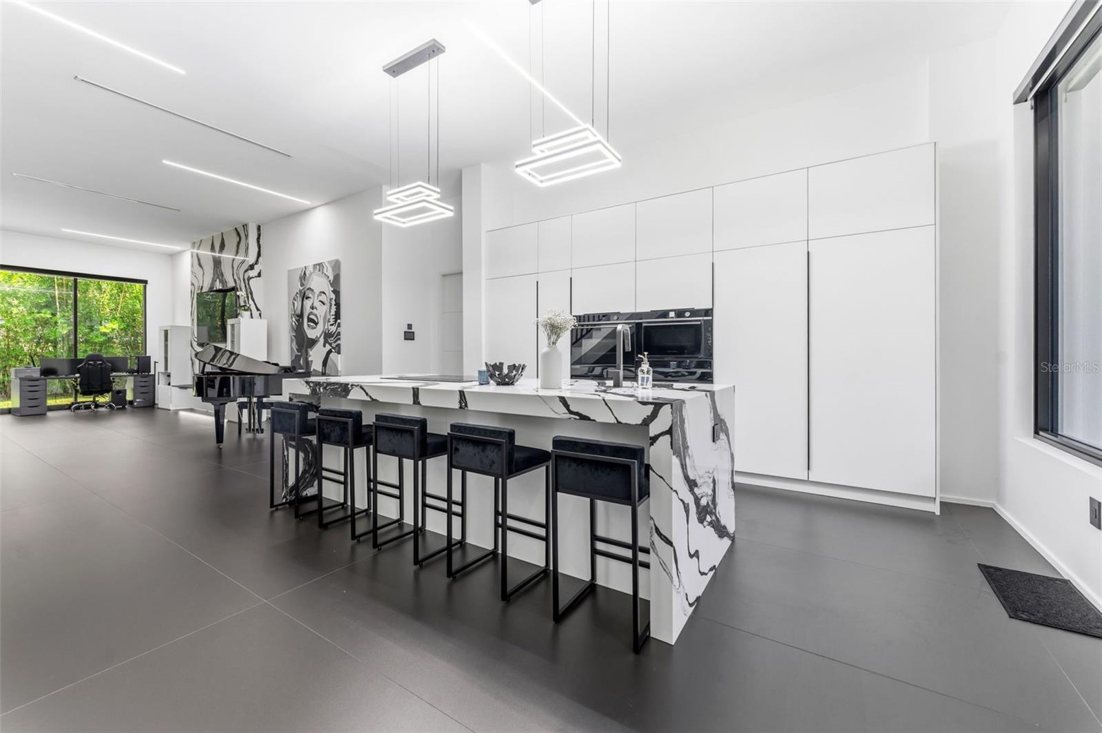 7412 VAN DYKE ROAD
