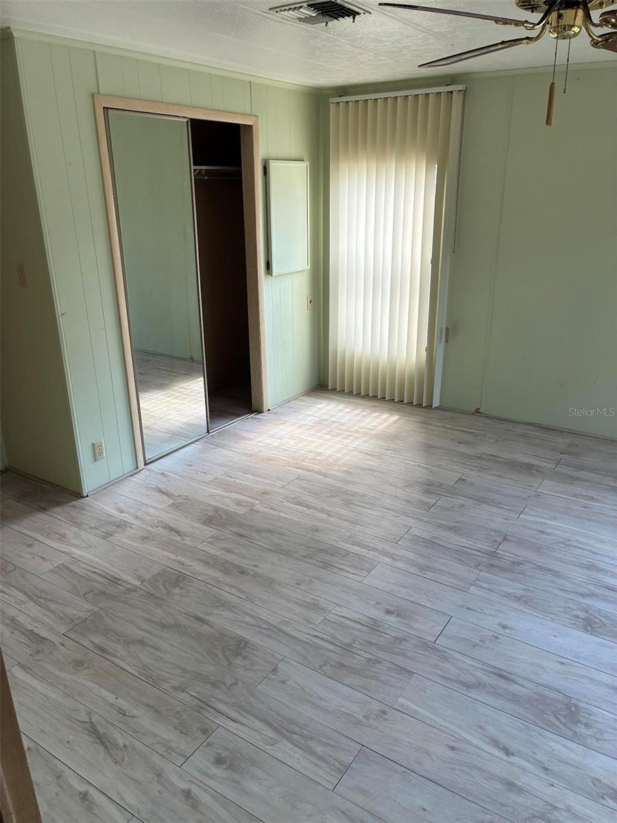 TANGLEWOOD MOBILE VILLAGE - Residential