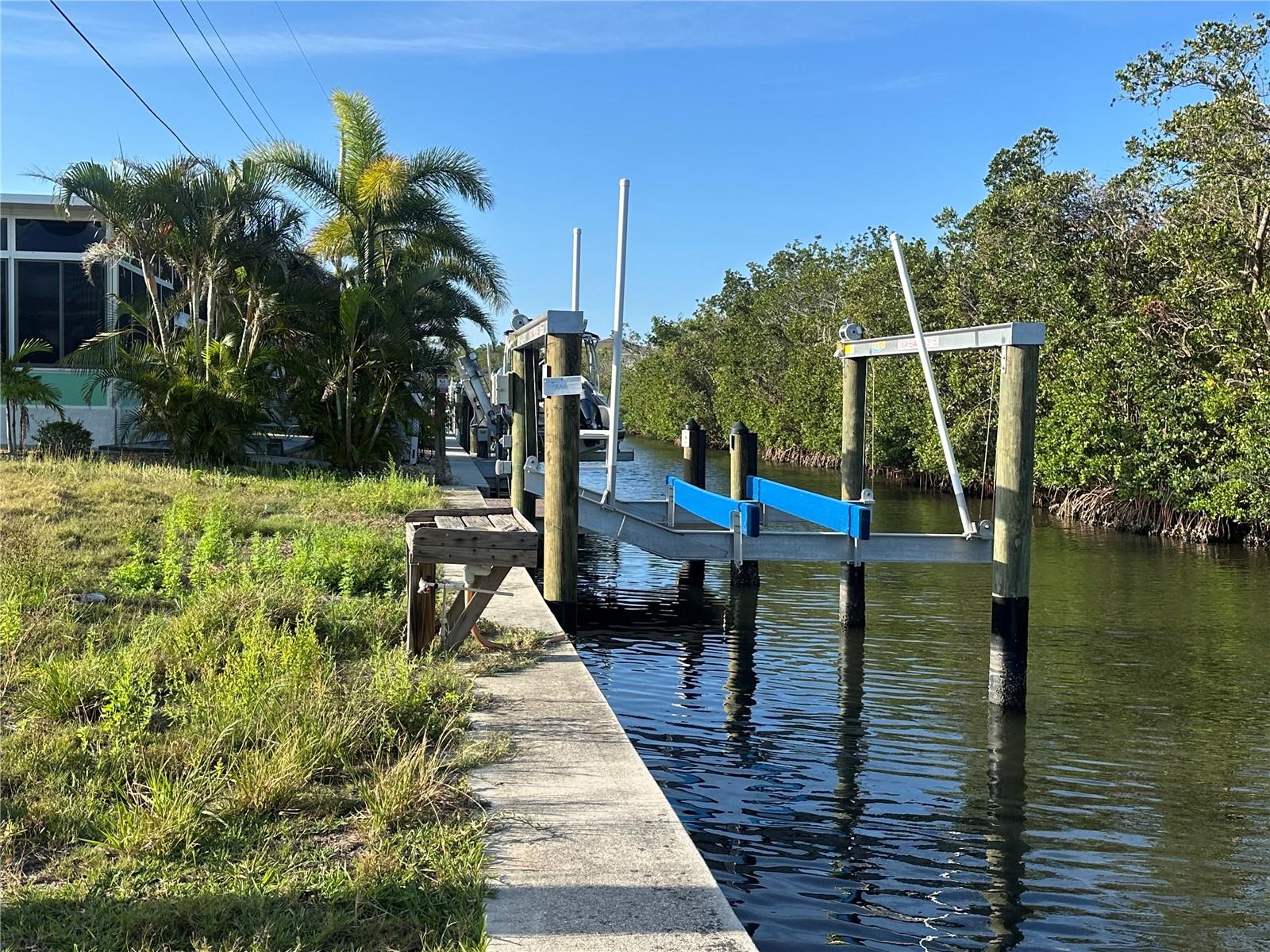 TROPIC ISLES CO-OP - Land