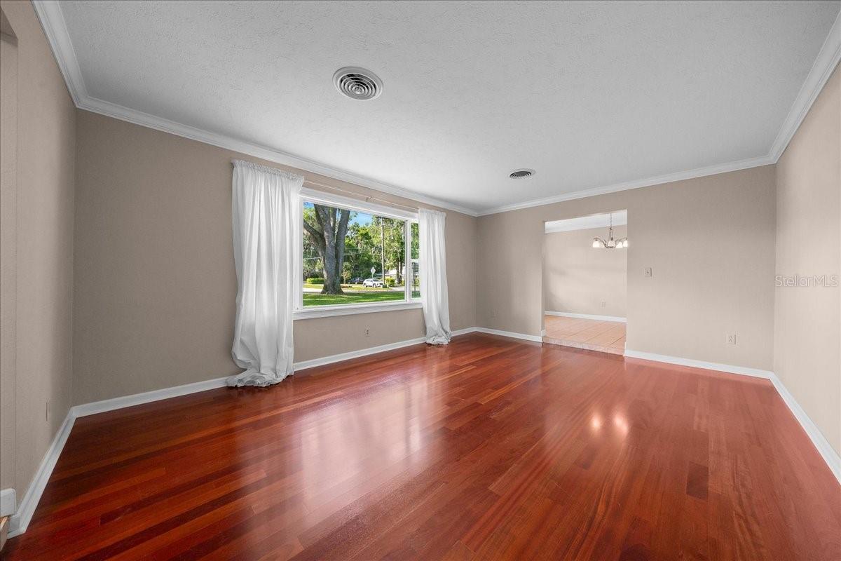 SHERWOOD FOREST - Residential