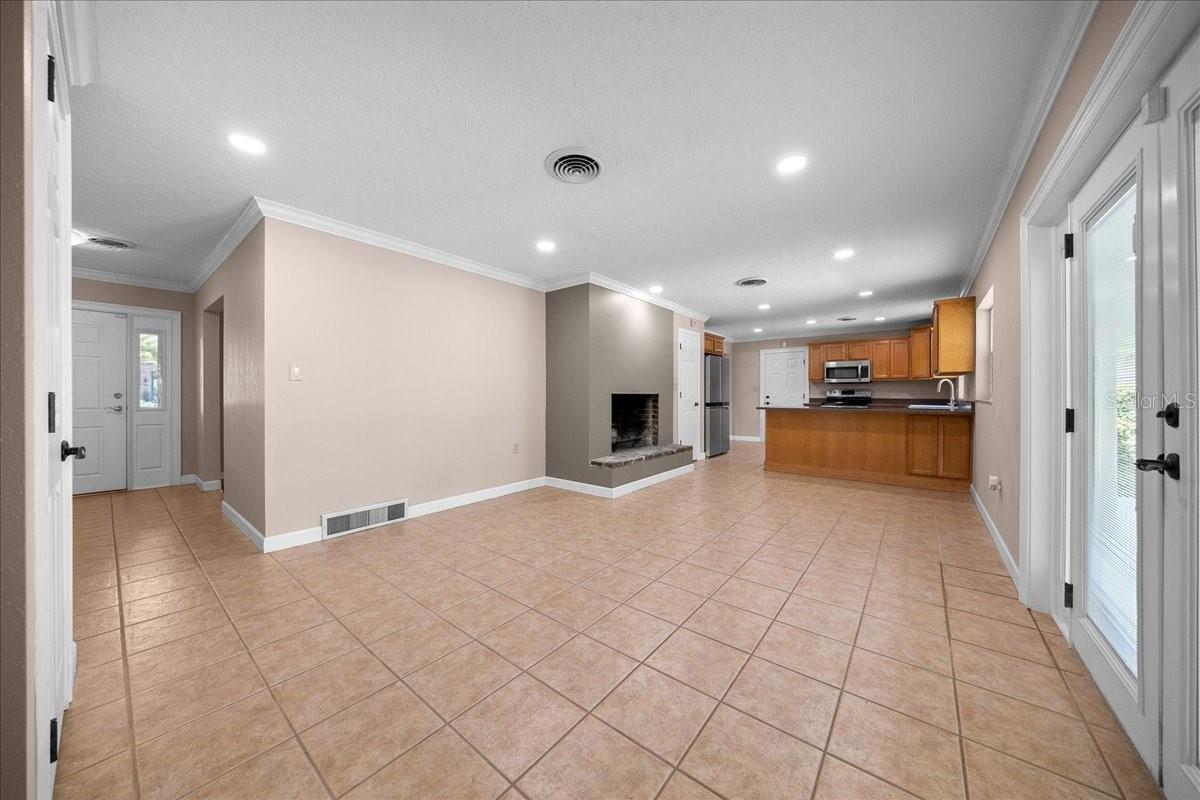 SHERWOOD FOREST - Residential