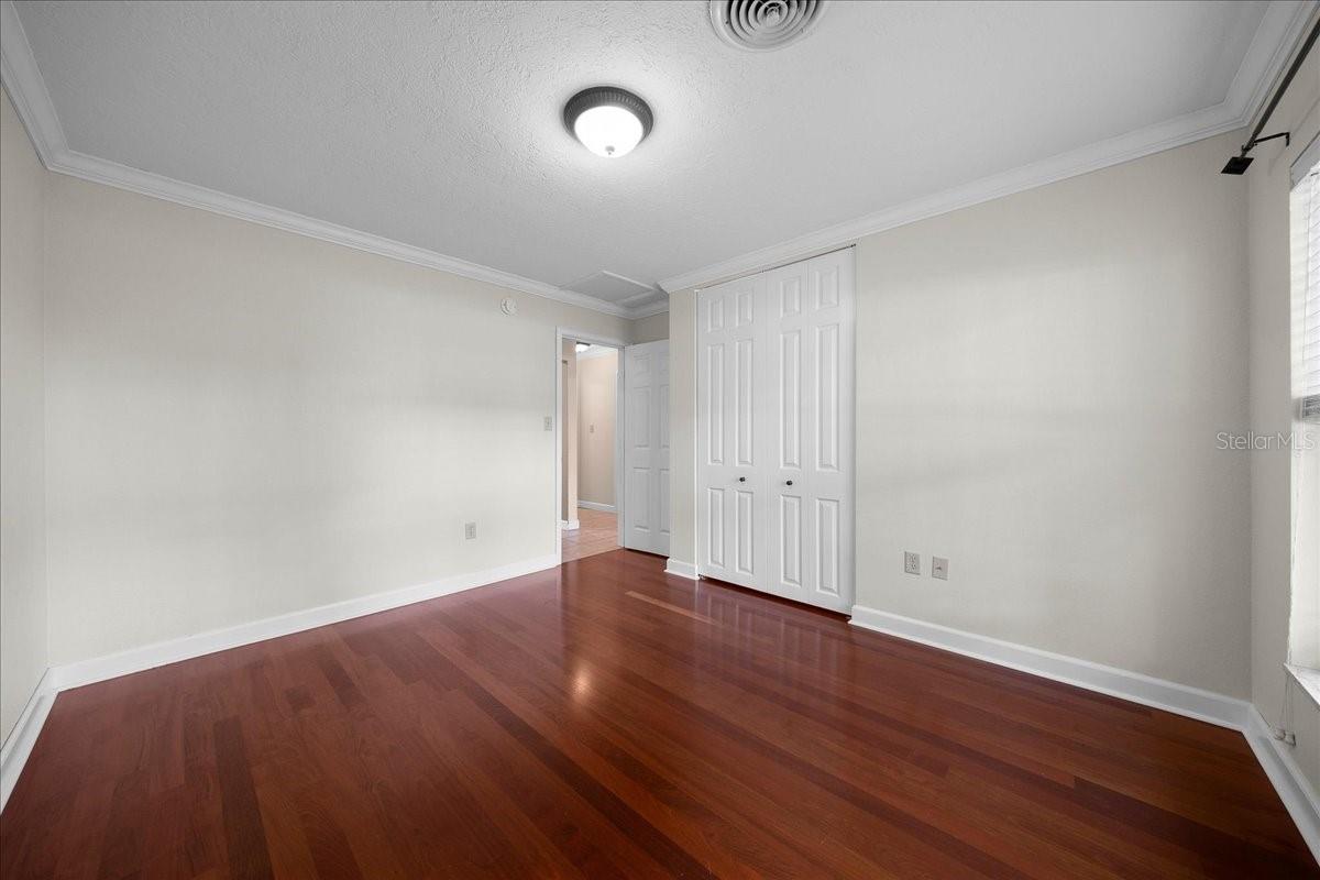 SHERWOOD FOREST - Residential