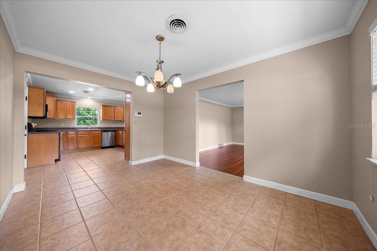 SHERWOOD FOREST - Residential